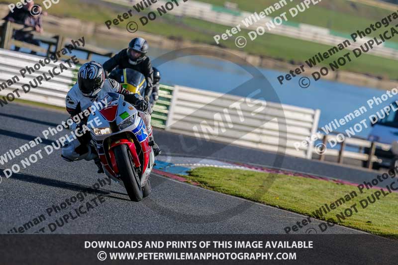 PJM Wedding Photography;enduro digital images;event digital images;eventdigitalimages;mallory park;mallory park photographs;mallory park trackday;mallory park trackday photographs;no limits trackdays;peter wileman photography;racing digital images;trackday digital images;trackday photos